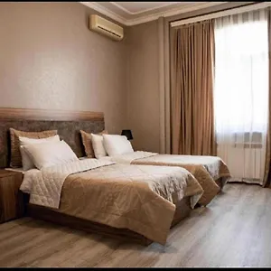 4* فندق Palace