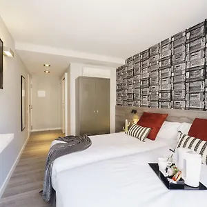 Konukevi Bypillow Wander (adults Only) Barselona